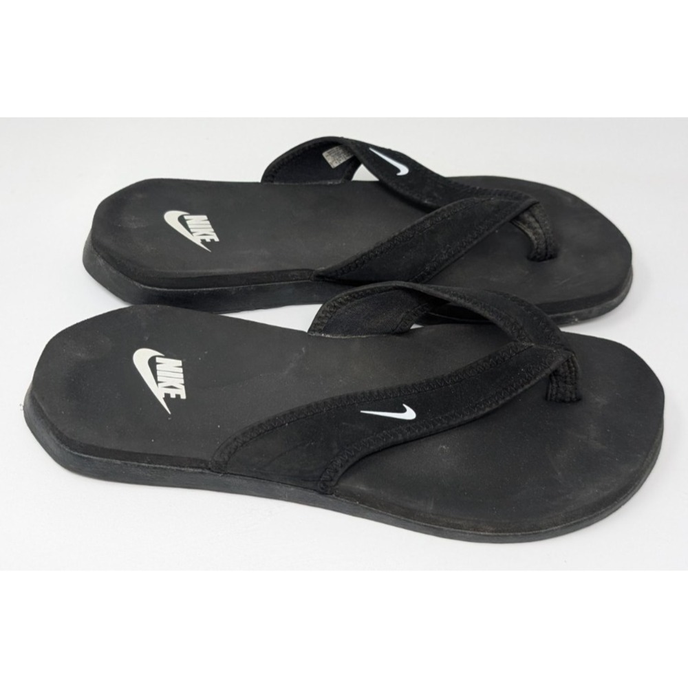 NIKE South Beach Celso Thong Sandals Women's Size 9 Flip Flops Black 344087-010